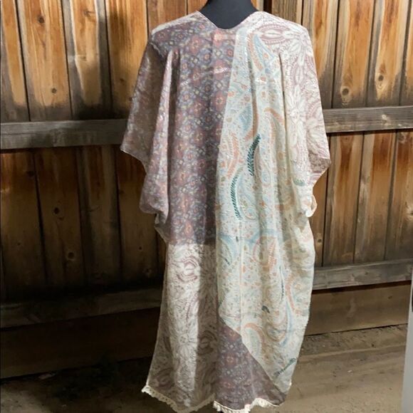 Cardigan kimono duster floral ‘do everything in love’ romantic One Size Anthro - Picture 5 of 6